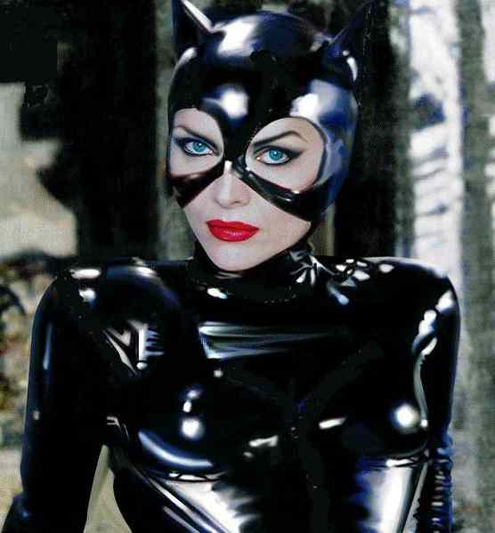 Best Celebrities Photos: Michelle Pfieffer Catwoman Pose